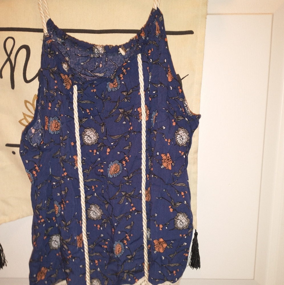 Women's tank